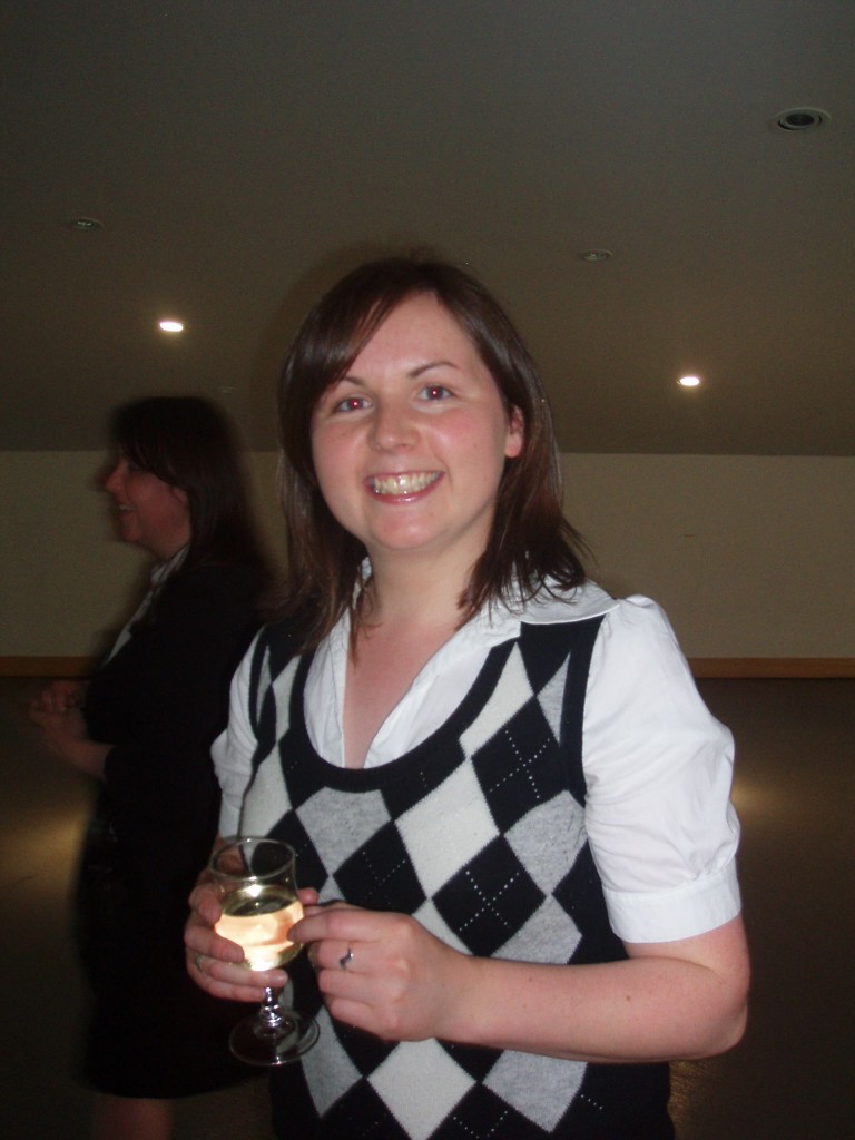Dr Noeleen B. Loughran wins outstanding postgraduate of the year award 2010.